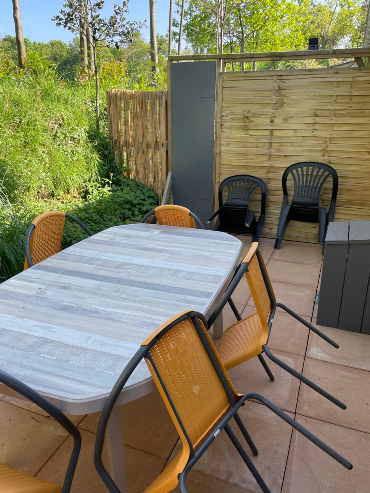 Arty Holiday home Louannec